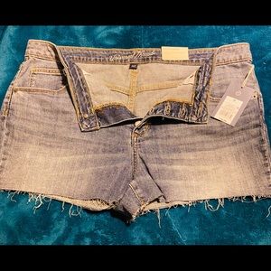 NWT Universal Thread Cutoff Shorts